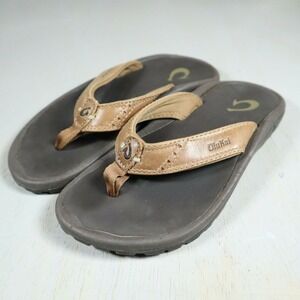 OluKai Outdoor Slide Flip Flop Sandal Boys sz 8 Brown Beige Leather